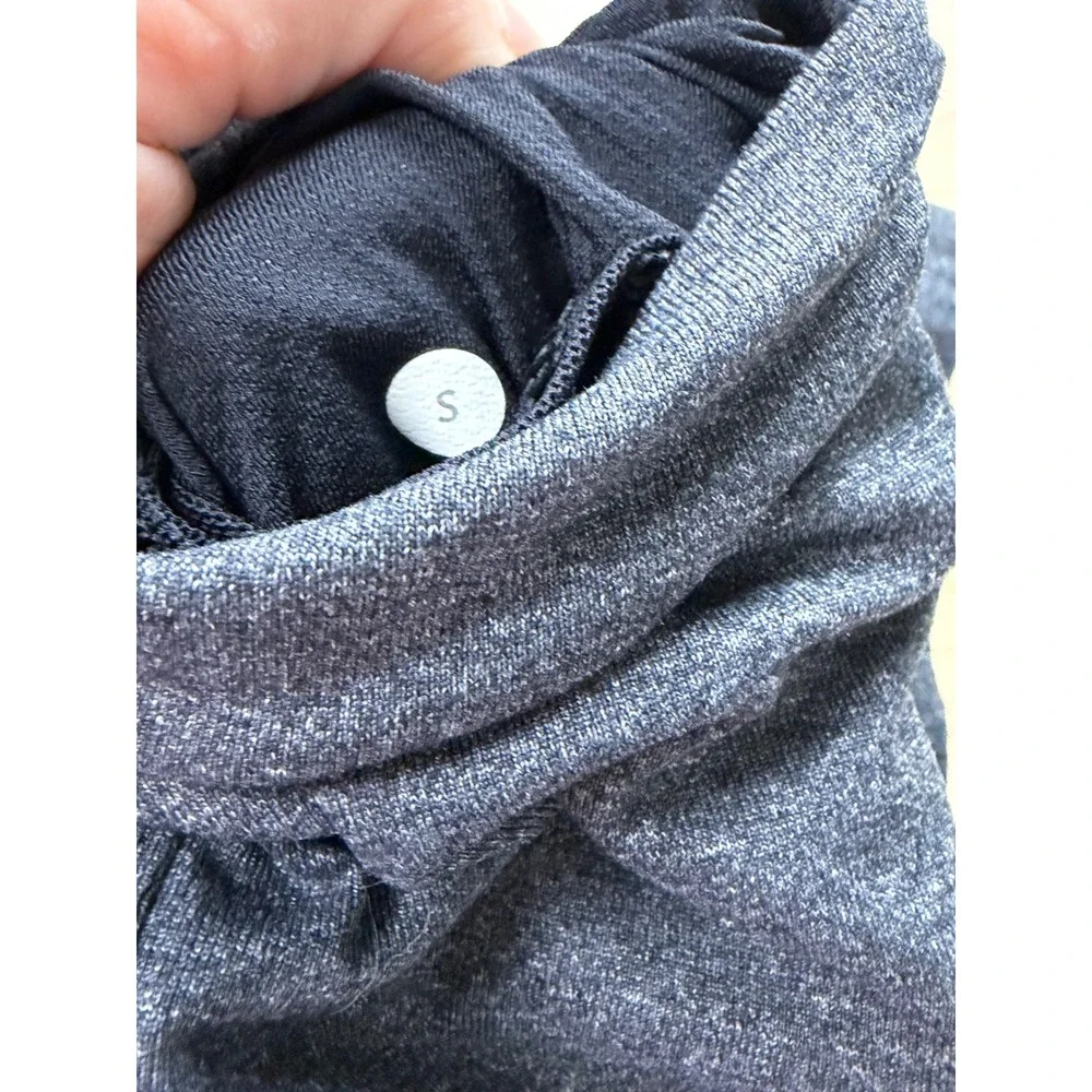 Lululemon THE Linerless 11